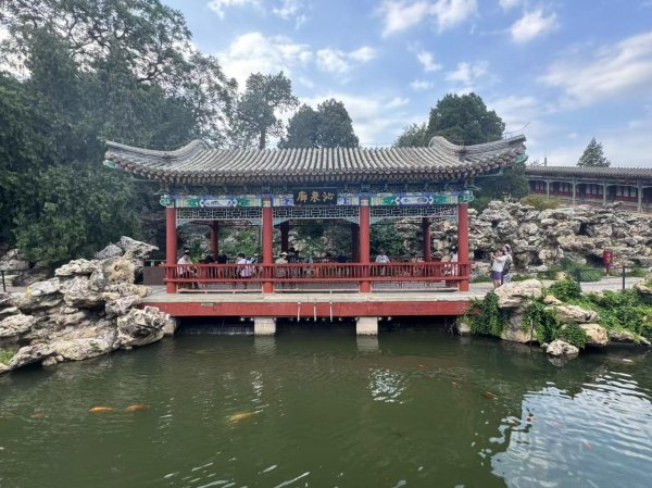 散户配资官方网站 北京多家文博场所错峰延时开放，园中园周一不闭馆，游客点赞